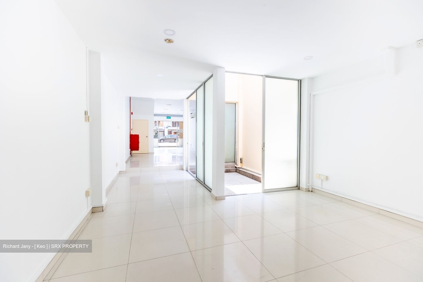 North Bridge Road (D7), Shop House #480653671